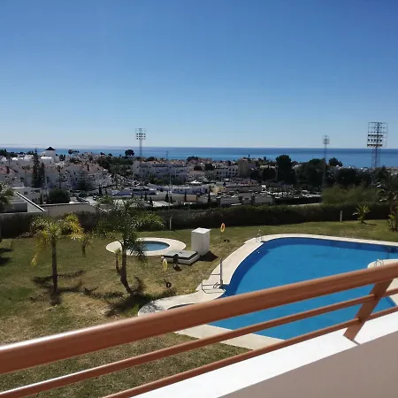 Altos De Apartment *